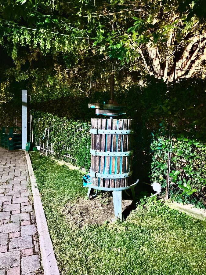 Monolocali B&B Santa Maria Apparente Civitanova Marche Exterior foto
