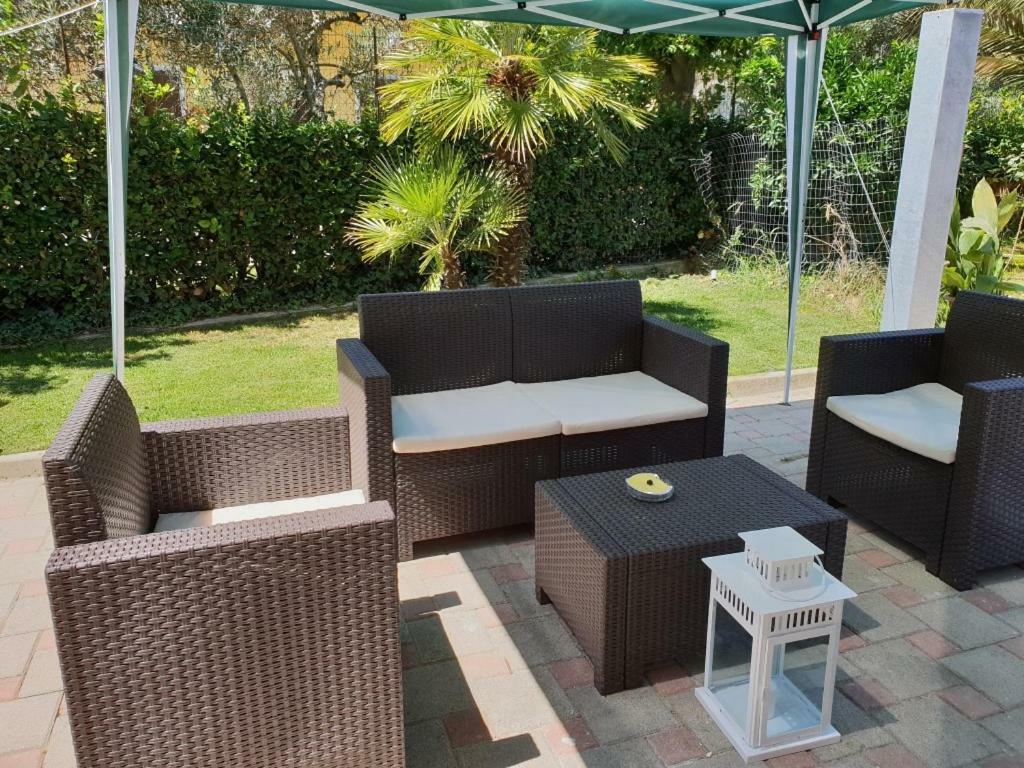Monolocali B&B Santa Maria Apparente Civitanova Marche Exterior foto